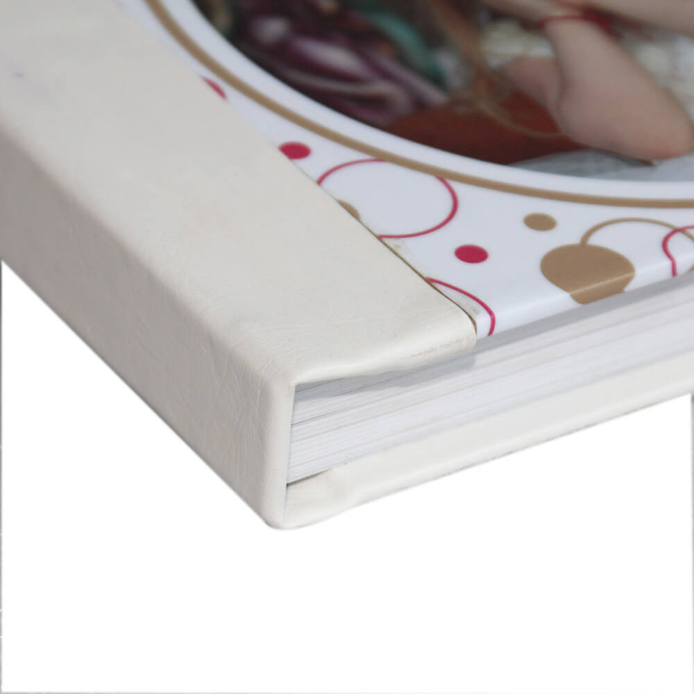 Fotolibro Bilbao Piel Estándar (Tapa Dura) - Photobook Mx