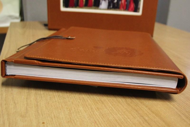 Paquete Carter (1 Photobook 11x14 Vertical + Estuche) - Photobook Mx