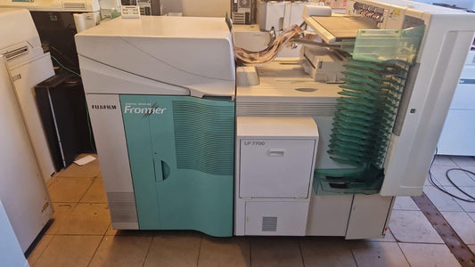 Minilab Fotográfico FUJIFILM Frontier LP7700 | Revelado Digital Profesional